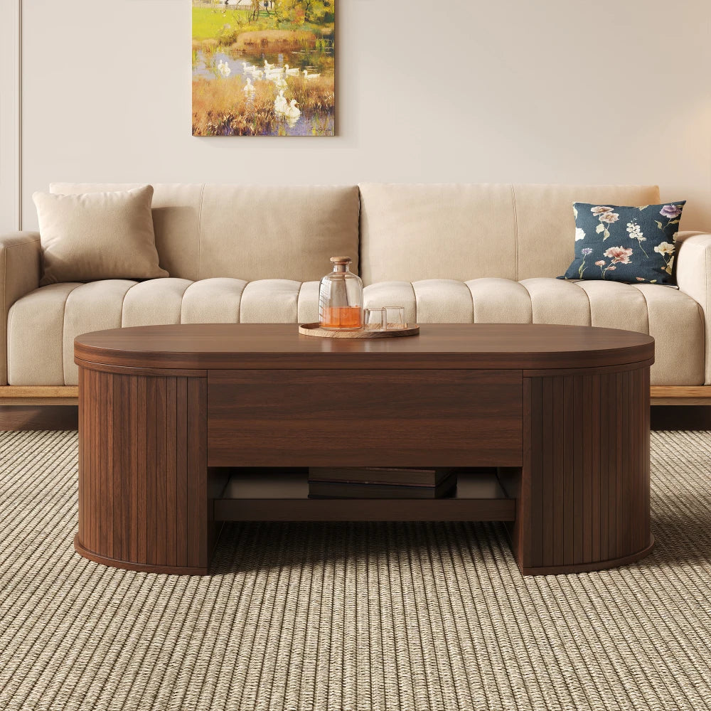 Table basse relevable avec étagère, bois et courbes